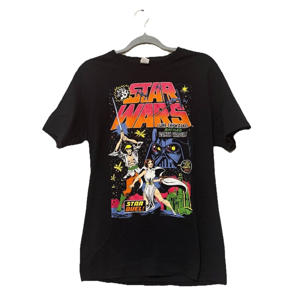 Star Wars Duel Men's T-Shirt Size Md Black Luke Skywalker vs Darth Vader Retro